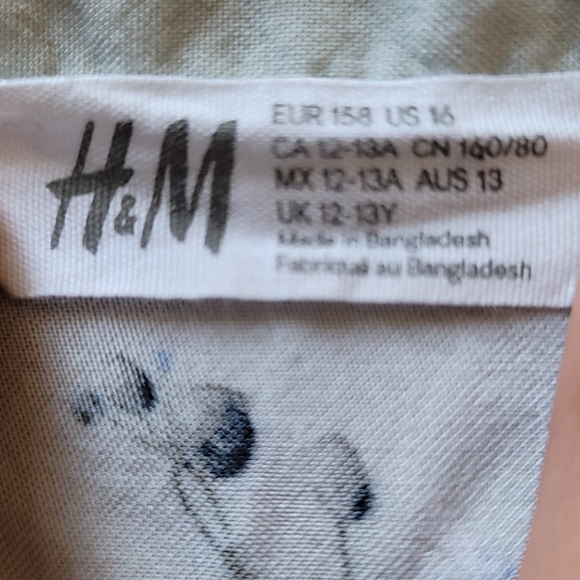 🌻FREE WITH ANY PURCHASE🌻 - Picture 2 of 2